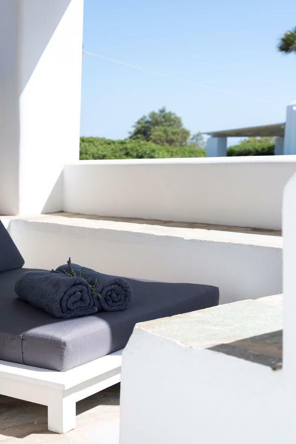 Golden Paros *